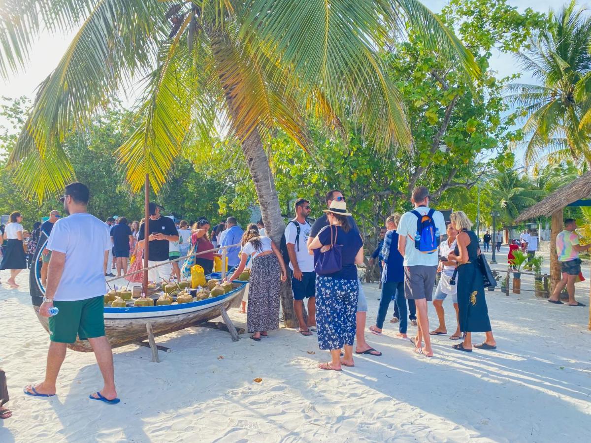 Leisure Inn Guest House Bodufolhudhoo Exterior foto